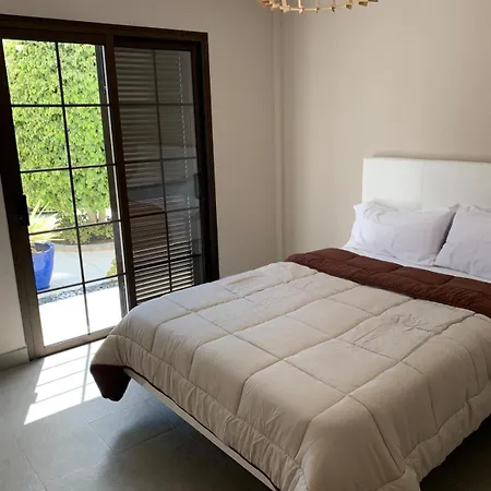 Sabbia Georgia Villa